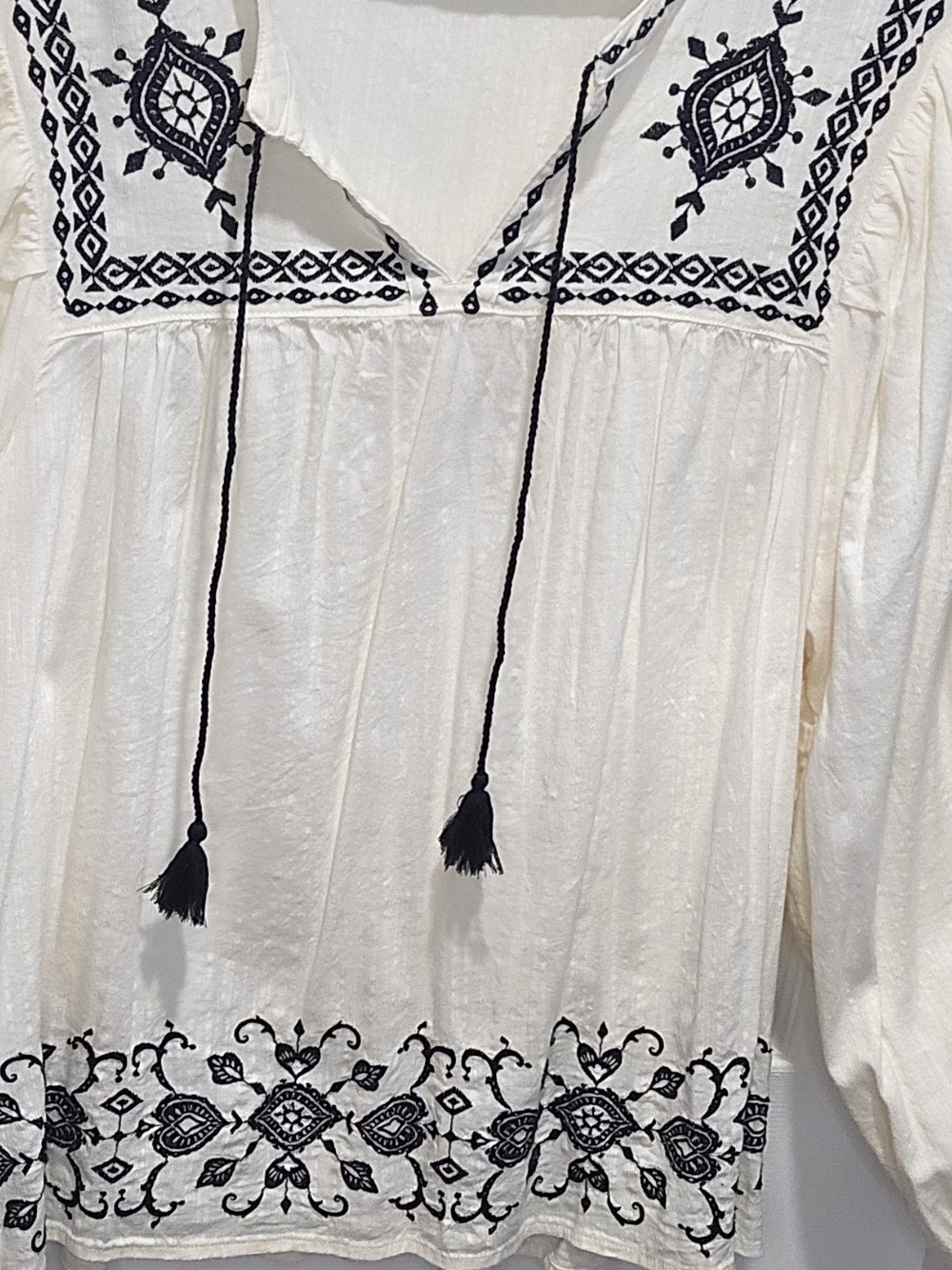 Old Navy Peasant Tunic In Cream with Black Embroidery